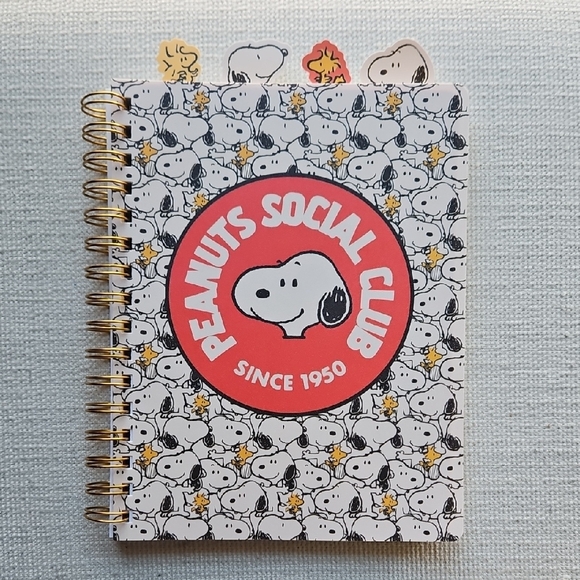 Peanuts Social Club Spiral Journal - Picture 14 of 14